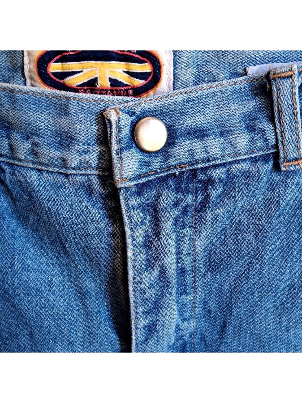 True Vintage 80s Cargo Jeans 11 29x32 Snap Cuffs Distress Pentimento Brittania